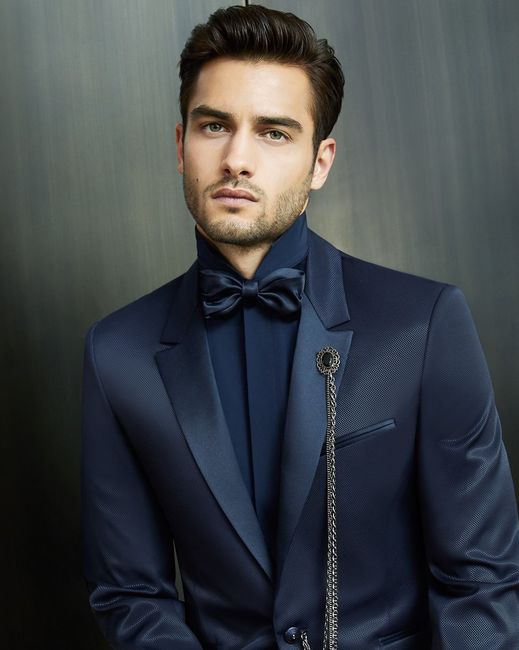 Quel costume pour Monsieur ! 1