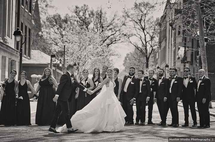 Gardez le rythme : des alternatives à la danse qui animeront votre mariage🥂 - 1
