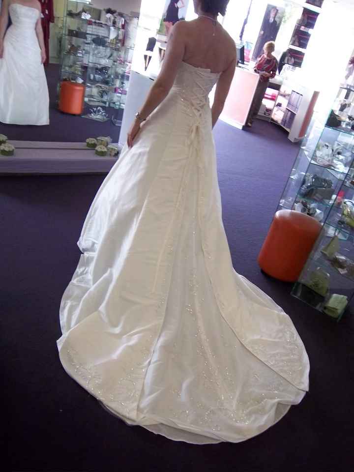 MA robe