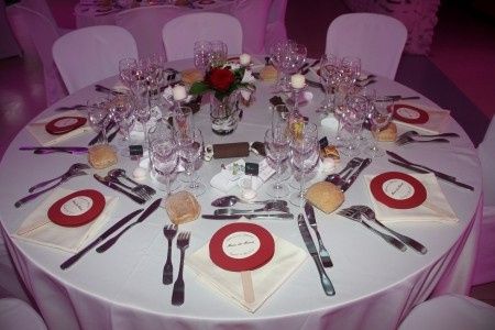 Disposition table reelle