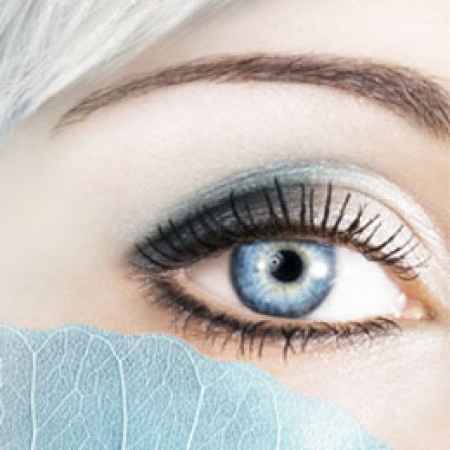 maquillage yeux bleu