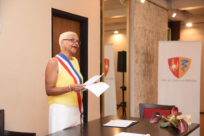 notre super adjointe au maire !! 