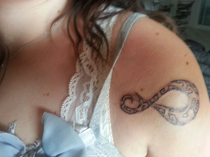 Tatouages et piercings  - 1