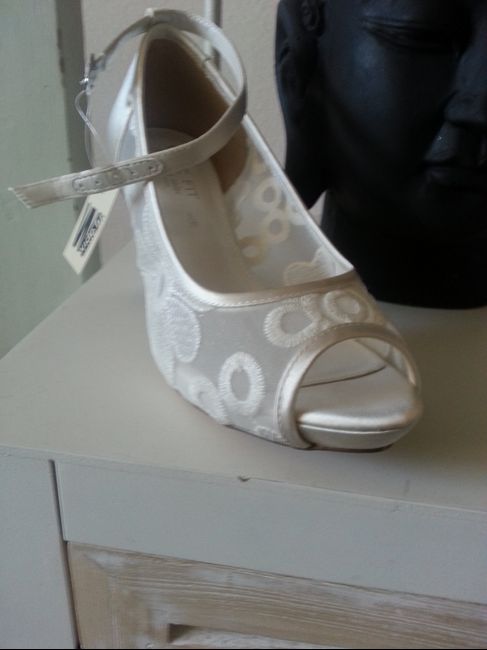 Chaussures - brides chevilles - 1