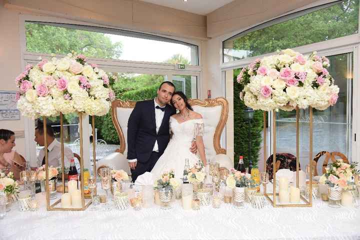 mari et moi à notre table ! 