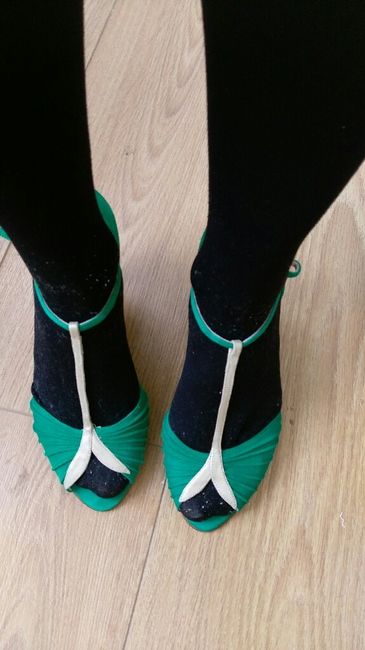 Chaussures de couleur pour le jour j? - 1