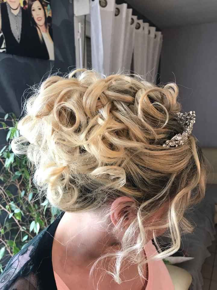 Essaie coiffure et maquillage - 1