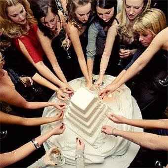 Lancé du bouquet par... le marié? votre avis - 2