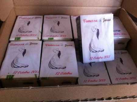 Nos paquets de mouchoirs personnalisés