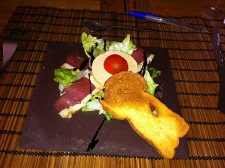 Notre entrée: Salade Gourmande
