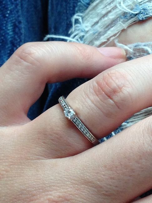 Allez-vous accorder votre alliance avec votre bague de fiançailles ? - 1