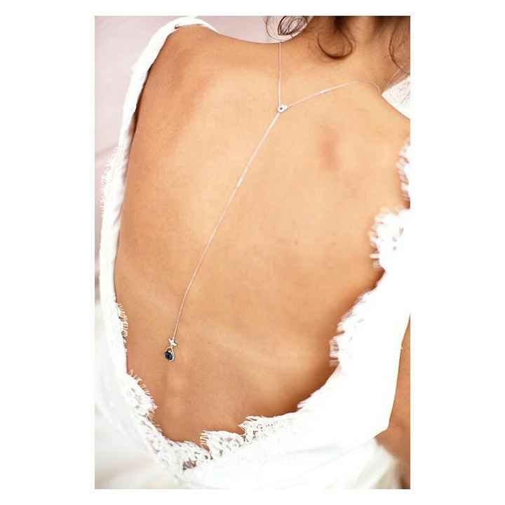 Collier avec pendentif de dos - 1