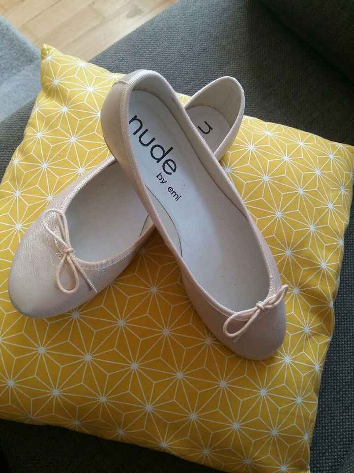 J'ai mes chaussures 😍 - 1