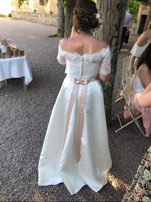 Robe de mariée avec ceinture de couleur : Top ou Flop ? - 2