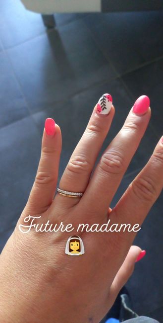 Ta bague de fiançailles sur le Pinterest de Mariages.net ça t'intéresse ? ❤️ - 1