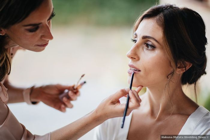 Idées de maquillage pour les mariées aux yeux vert ou marron 1