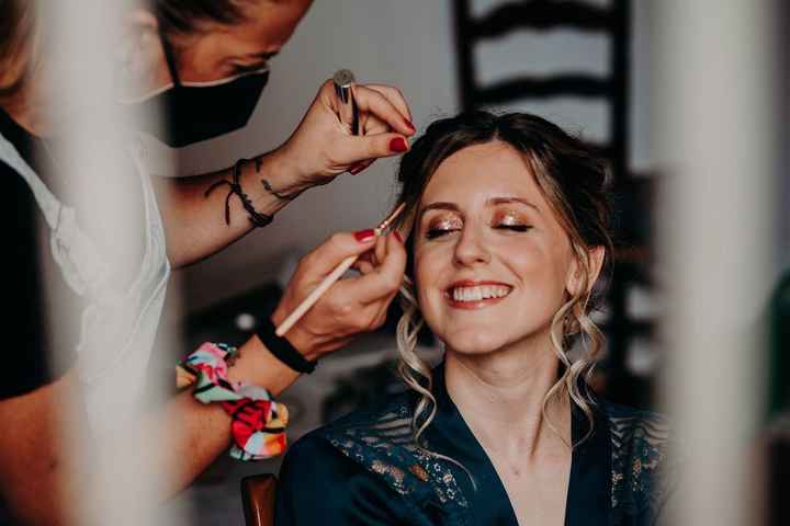 Hors de question de porter ce fard à paupières 👁️ - 1