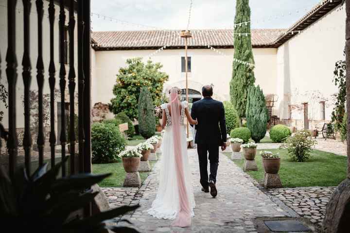 Tu porterais ce voile ? - 1