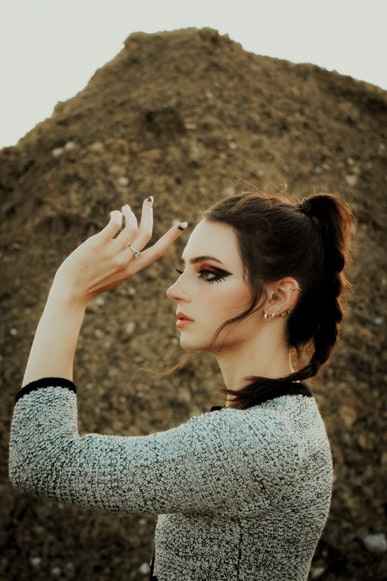 Idées de maquillage pour les mariées aux yeux vert ou marron - 2