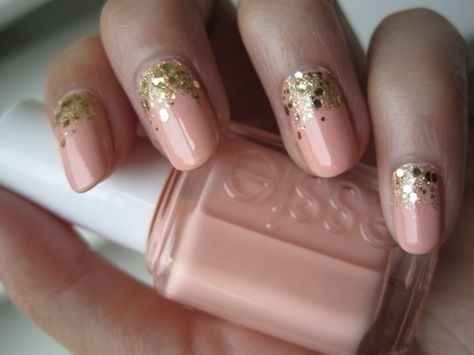 nude et glitter