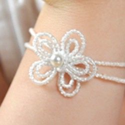 bracelets de demoiselles