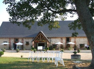 PEUT ETRE NOTRE SALLE