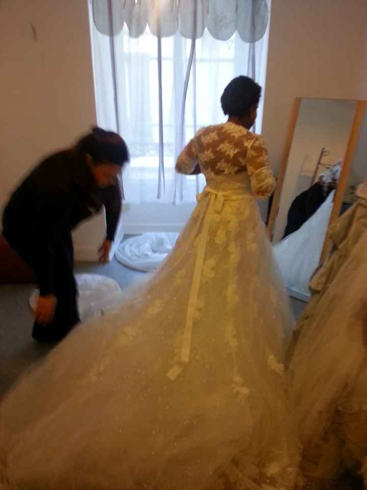 Robe de mariée traîne xxl:  oui ou non ? - 1