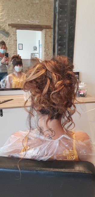 Exemples de coiffures de mariée avec frange - 2