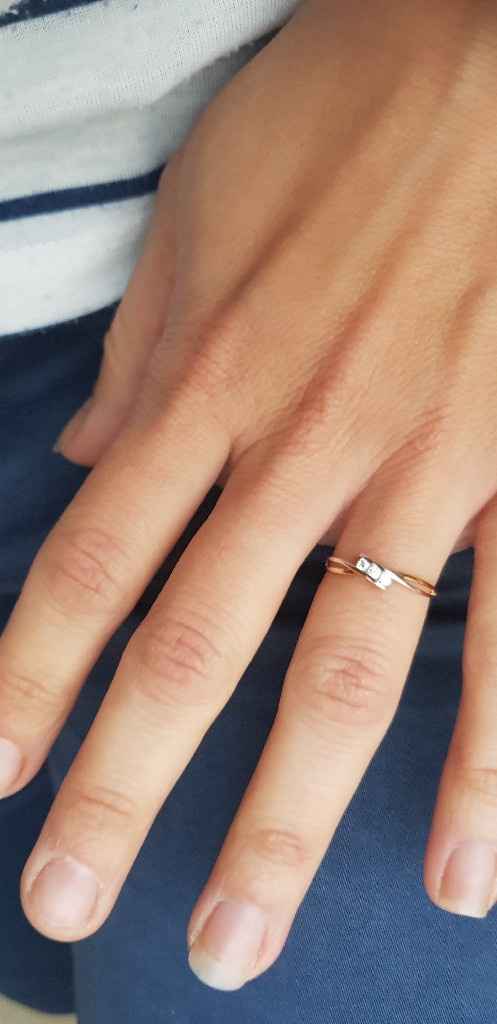 Bague de fiançailles photo - 1