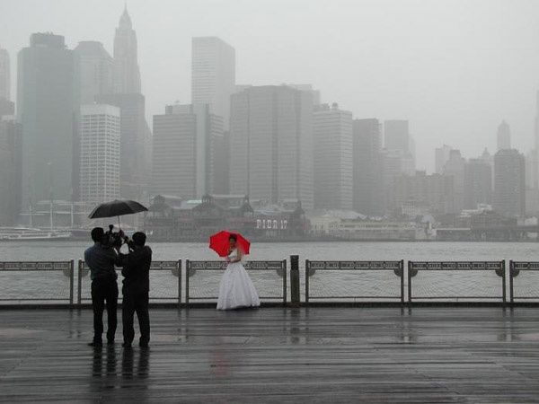 Mariage sous la pluie