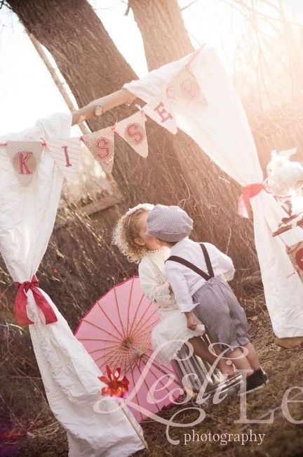 Kissing booth