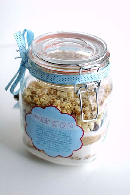 DIY Un cadeau original et gourmand pour vos invités: Biscuits aux myrtilles et chocolat blanc.