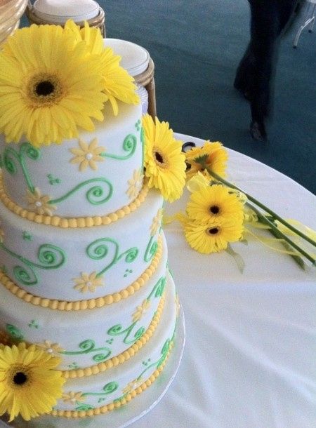 Le club du mariage vert et jaune