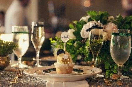 Le club du mariage vert et or