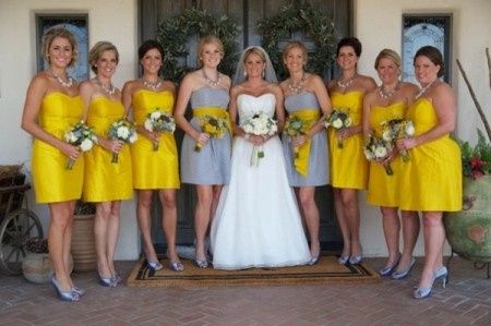 Le club du mariage jaune et gris