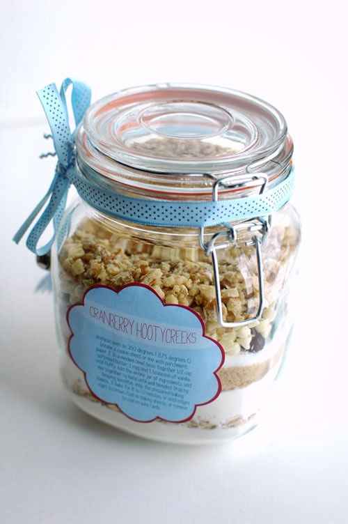 DIY Un cadeau original et gourmand pour vos invités: Biscuits aux myrtilles et chocolat blanc.