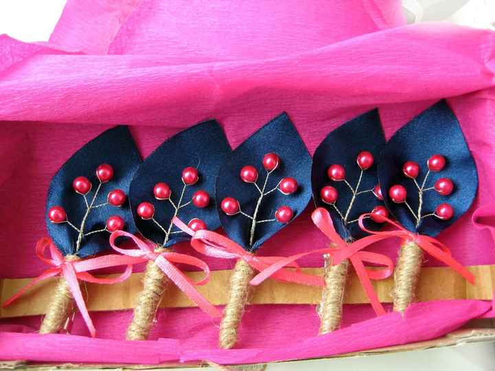 Le club du mariage framboise et bleu