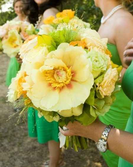 Le club du mariage vert et jaune