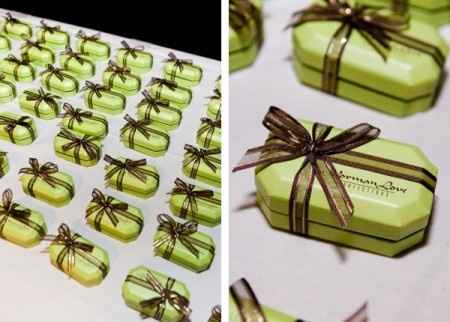 Le club du mariage vert (anis) et marron (chocolat)