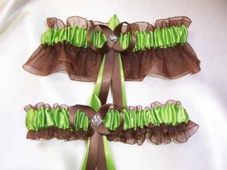 Le club du mariage vert (anis) et marron (chocolat)