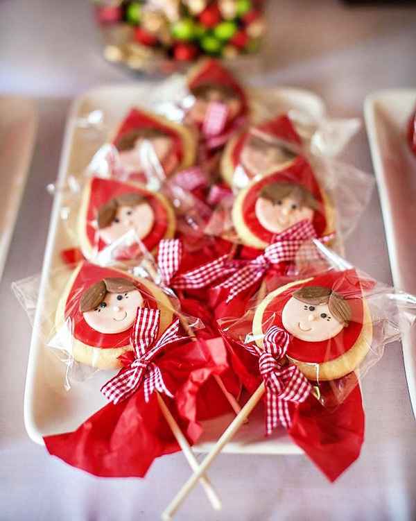 mariage theme chaperon rouge 