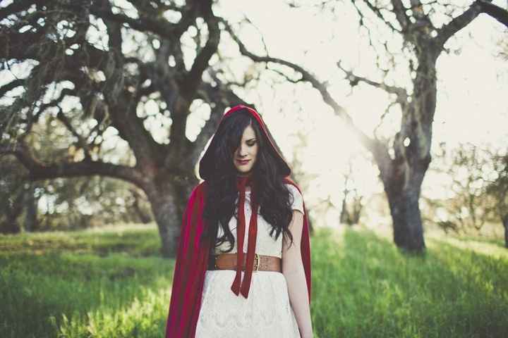 mariage theme chaperon rouge 