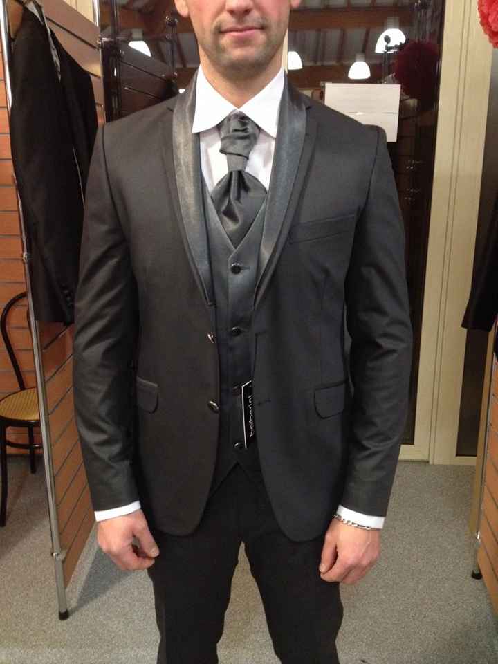 Montrez-nous le costume de votre chéri - 2