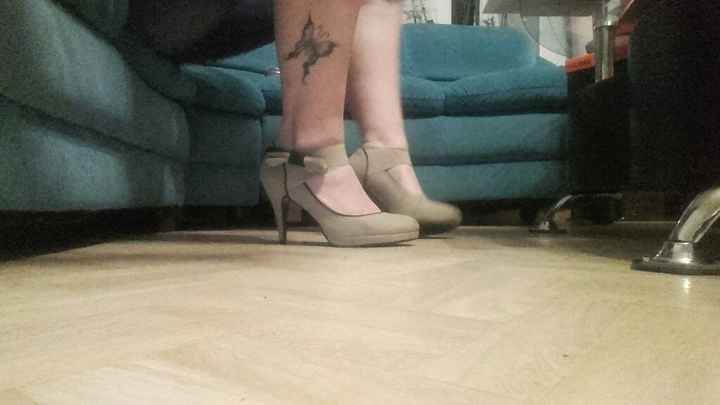 A vos chaussures !! Montrez-moi, vos jolis souliers - 1