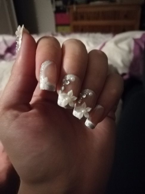 J-1 ongles ok - 2