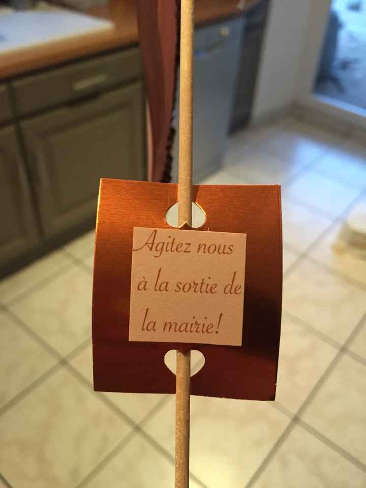 Nos pochons à dragées et guirlande bar à sirop - 4