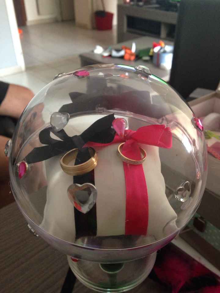 Carrosse porte alliances - 1