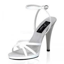 4. Sandales Blanches