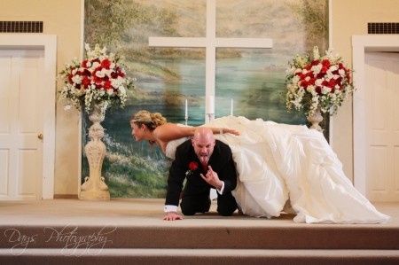 Wedding planking