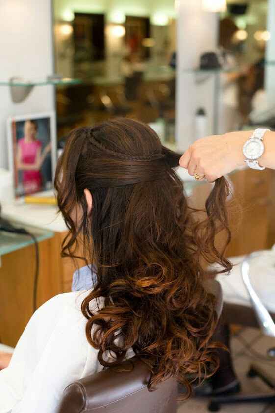 Coiffure attaché ? détachée ? je ne sais plus .. - 5